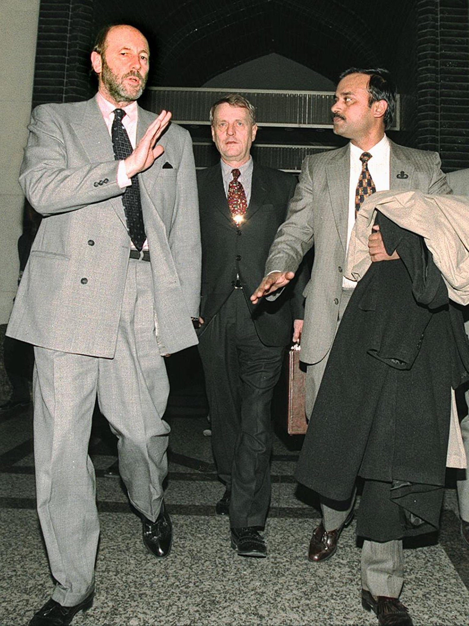 Denis Halliday (left), here with diplomats in 1998, gave warnings that sanctions could lead to extremism