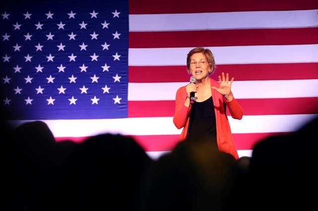 Polls put Elizabeth Warren in third place in Iowa