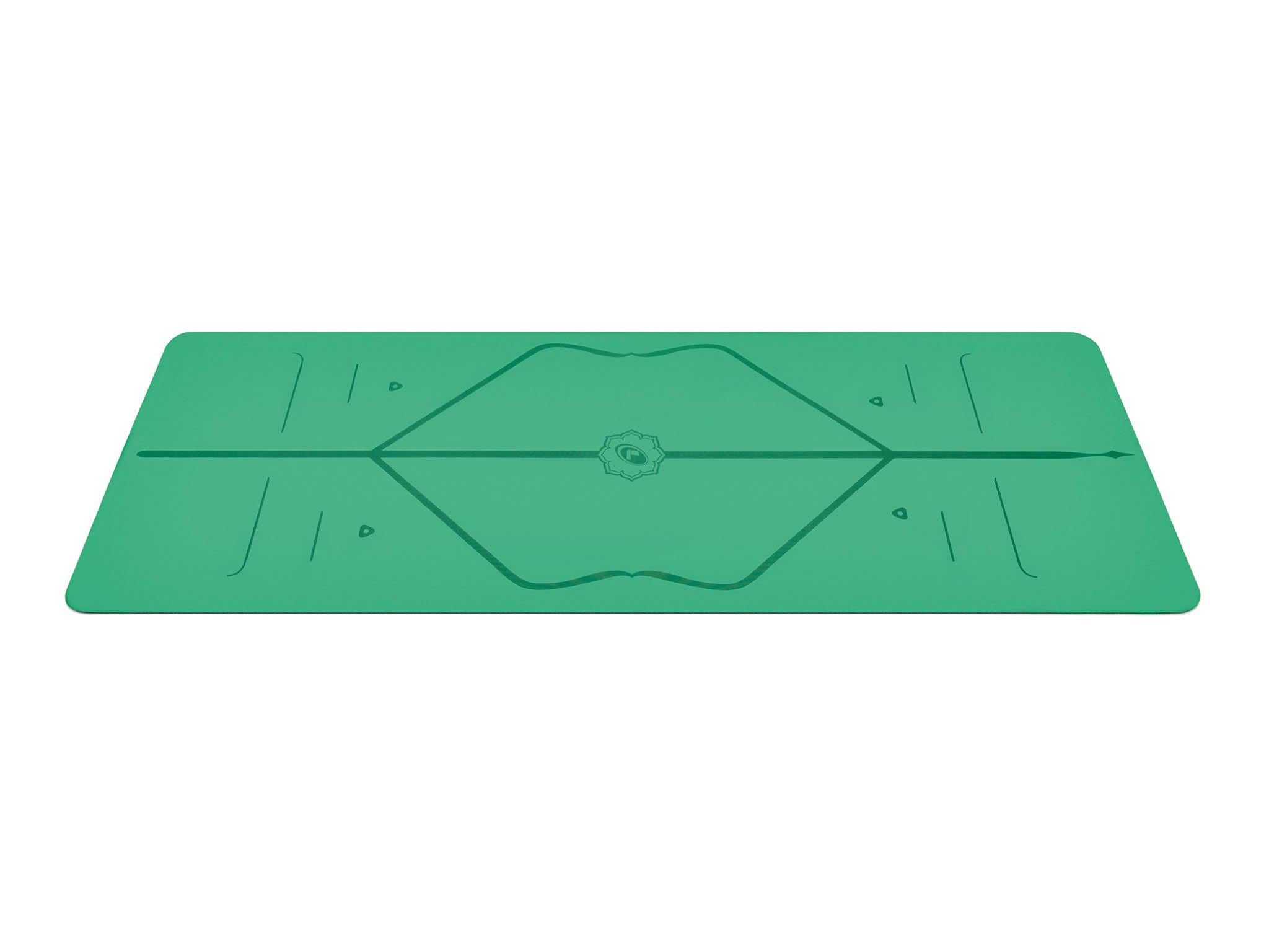 
Best men&#039;s yoga kit- IndyBest - February 2020