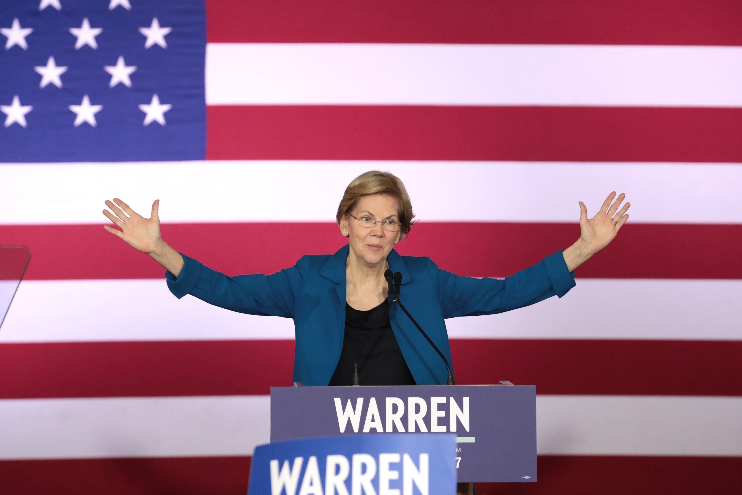 New Hampshire primary: Elizabeth Warren pays tribute to Amy Klobuchar and slams pundits who &apos;count a woman out&apos;