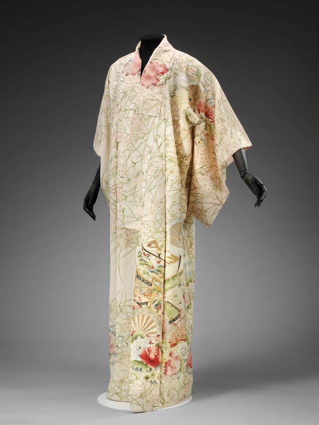 Freddie Mercury's kimono to go display V&A | The | The Independent