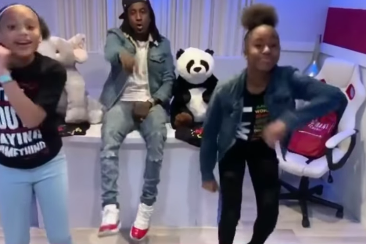 Jalaiah Harmon: 14-year-old who created viral TikTok Renegade dance ...
