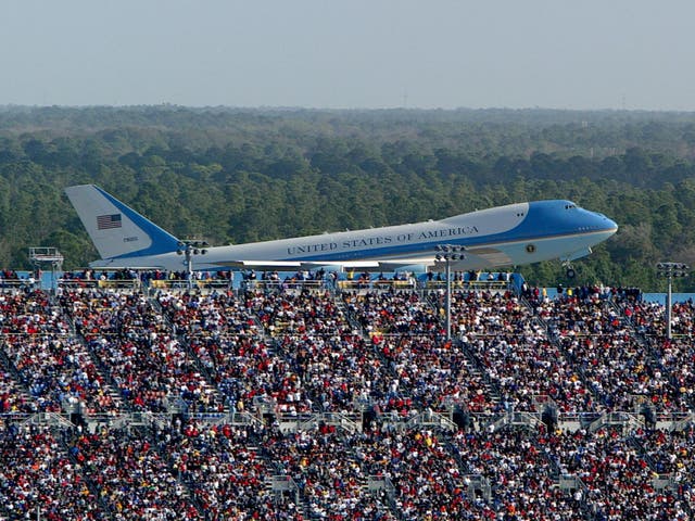 The photo first tweeted by Brad Parscale, before he deleted it, showed Air Force One taking off with former US president George Bush aboard in 2004