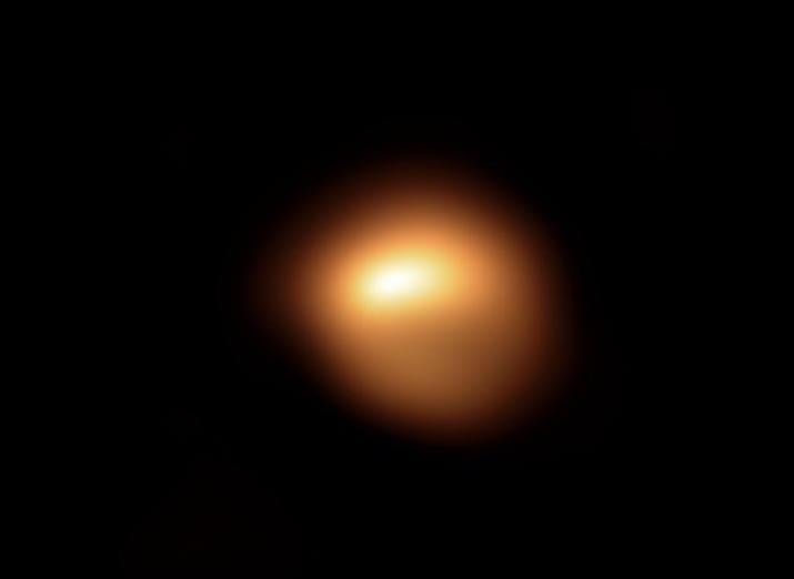 Nasa's Hubble Space Telescope has revealed the reason behind Betelgeuse's unusual dimming