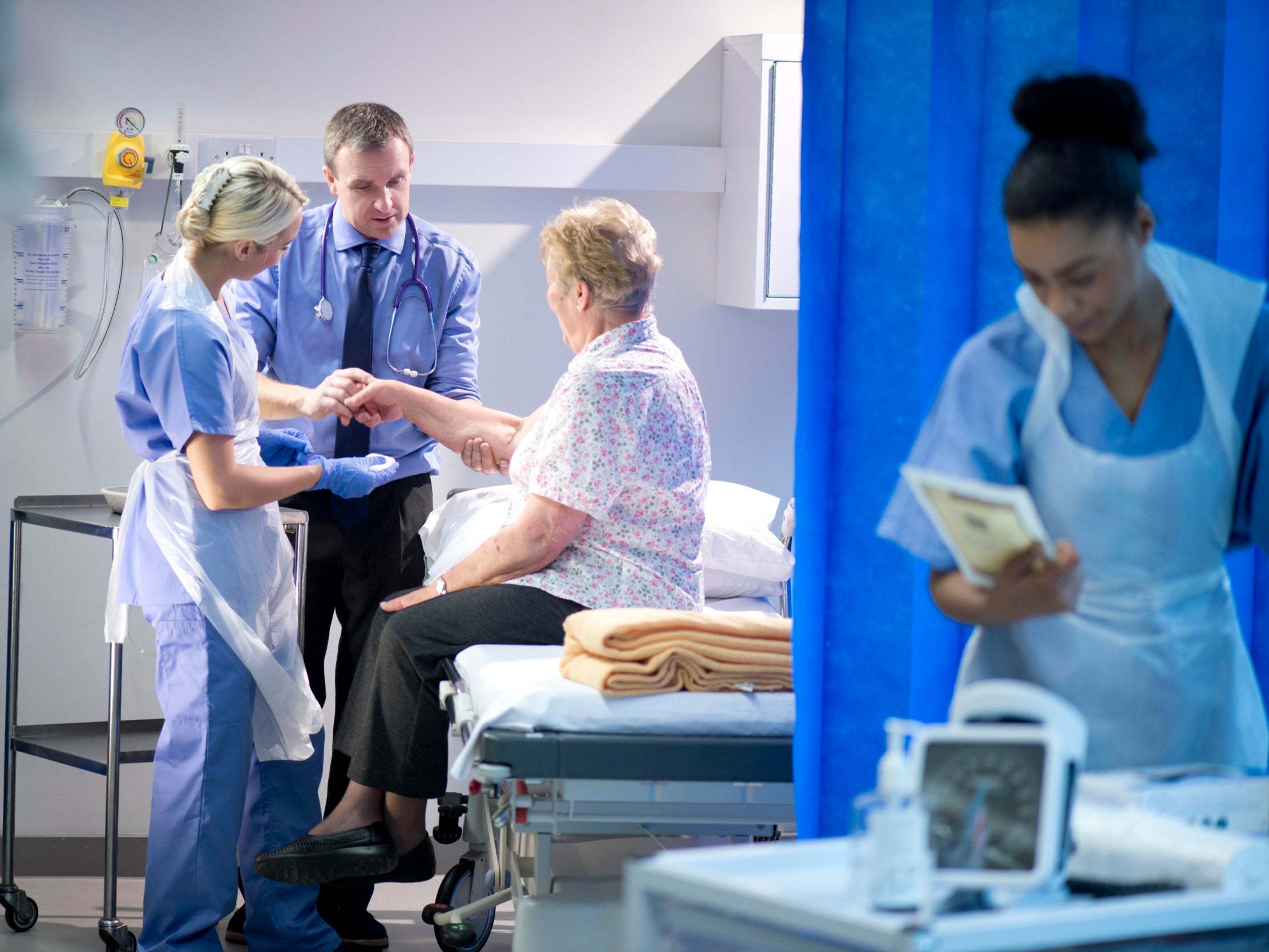 Abusive NHS patients to be banned from receiving non-emergency care