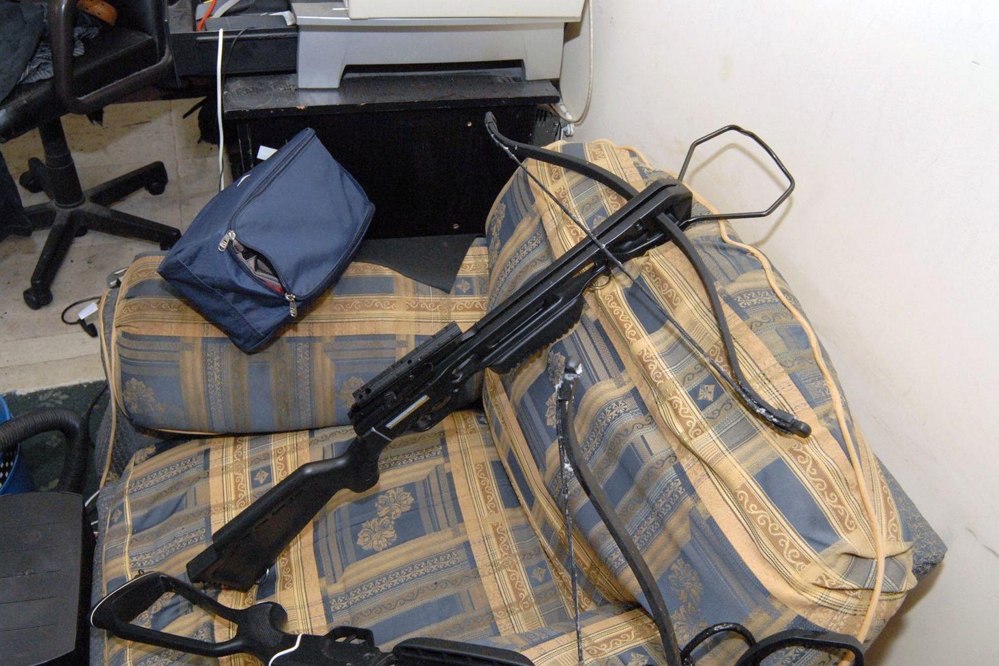 Two crossbows found in the killer's flat (Rex)