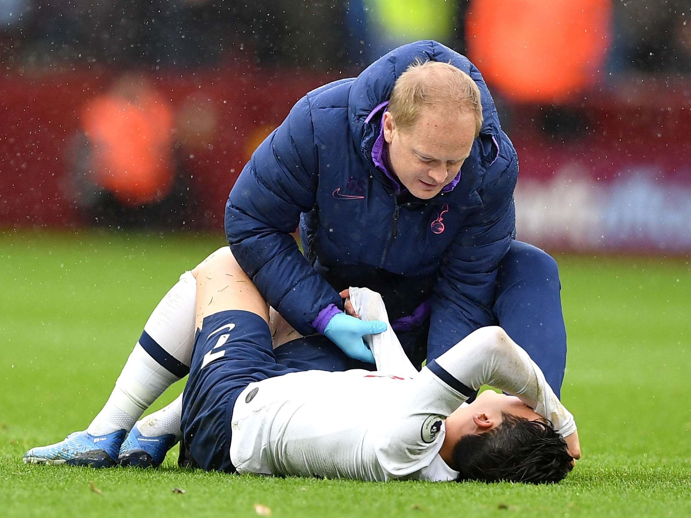 Son Heung-min suffered a fractured arm in Tottenham's 3-2 victory over Aston Villa