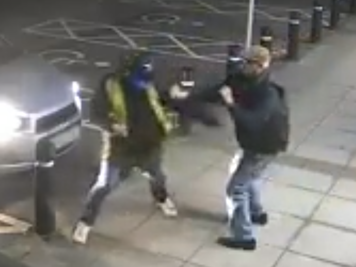 77-year-old man fights off attempted mugger at cash machine