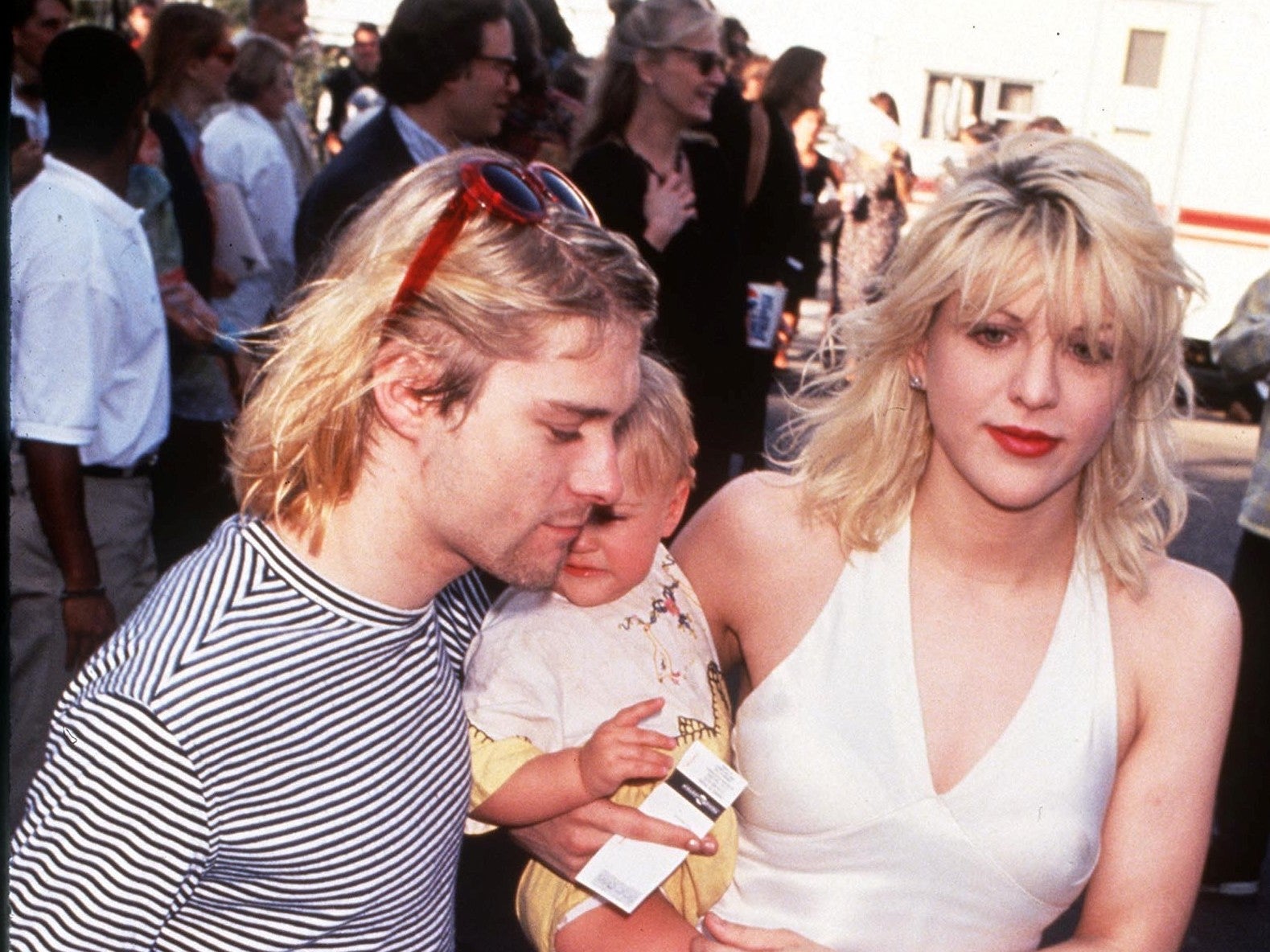 Kurt Donald Cobain - Nirvana's Kurt Cobain and Mudhoney's Mark Arm  backstage at the Reading Festival UK • August 30th • 1992 • | Facebook