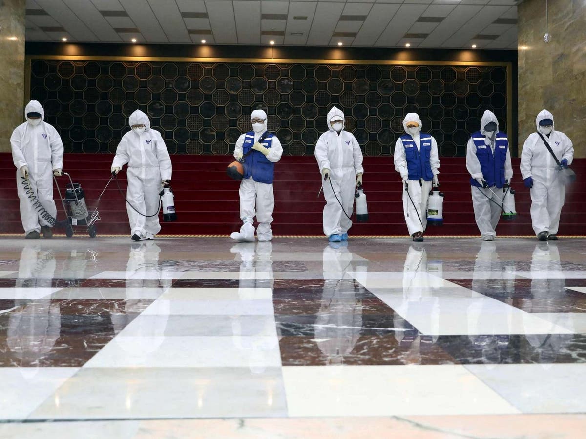 'All of the warning lights are flashing bright red' Trump attacked