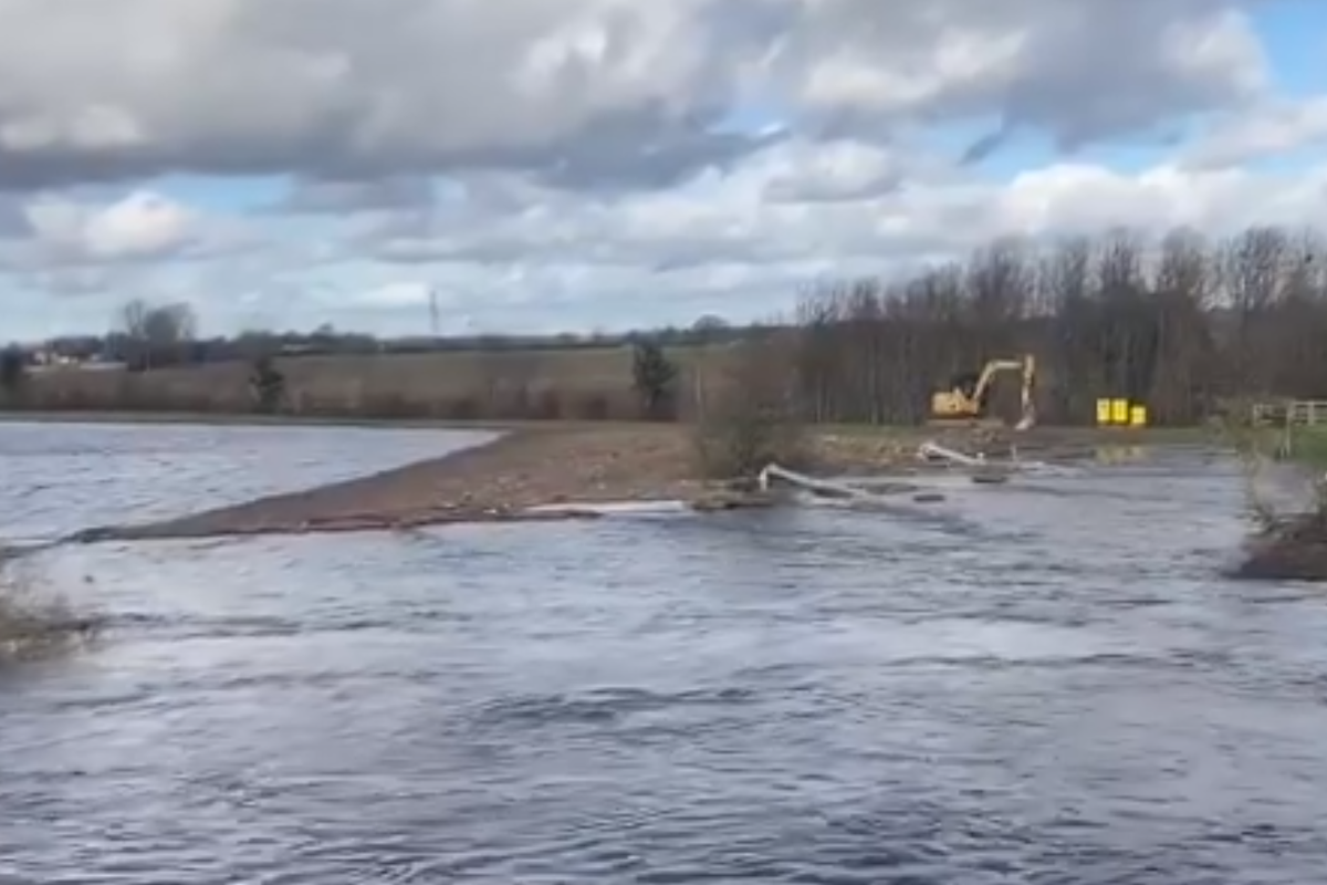 River Aire flooding: Homes evacuated as Yorkshire river bursts banks ...