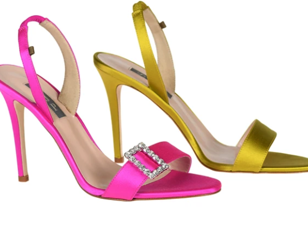 Sarah Jessica Parker releases mismatched heels in honour of Carrie Bradshaw The Independent The Independent