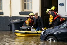 People ordered to 'leave homes immediately' after flood defences fail