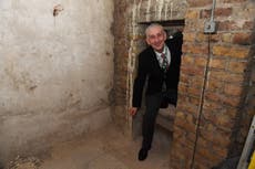 Secret 360-year-old doorway uncovered during parliament restoration