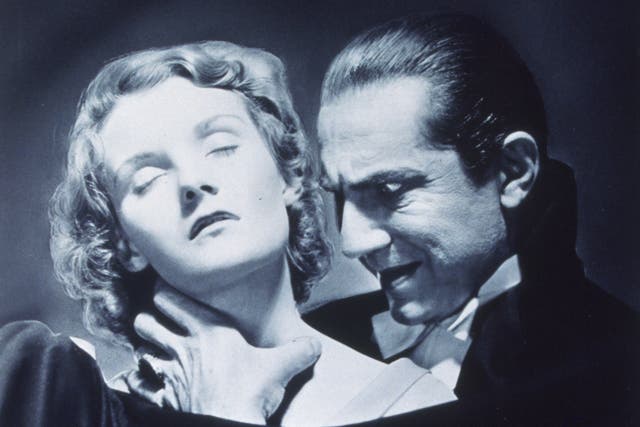 Helen Chandler and Bela Lugosi in 'Dracula'