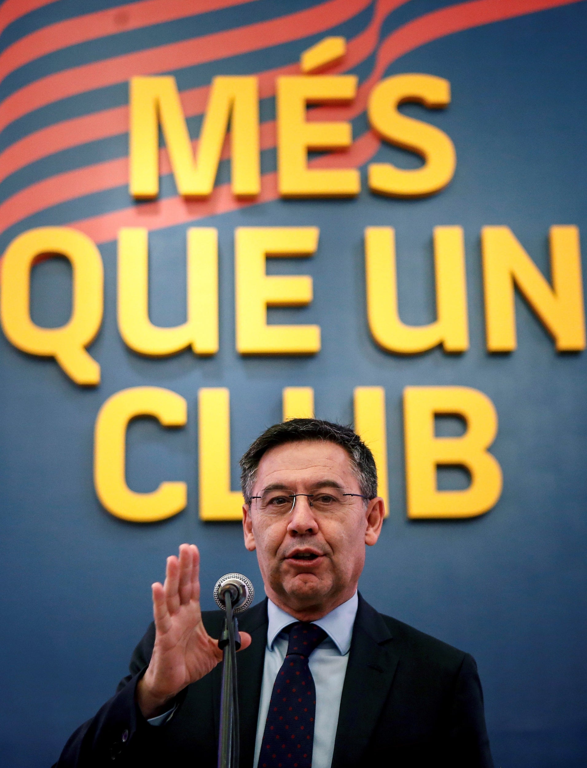 Bartomeu is under pressure from the fans