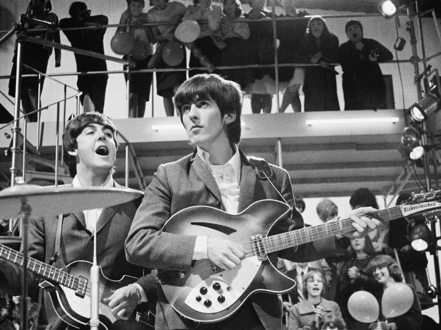 Antiques Roadshow: Guitar once owned by George Harrison and John Lennon valued at up to £400,000