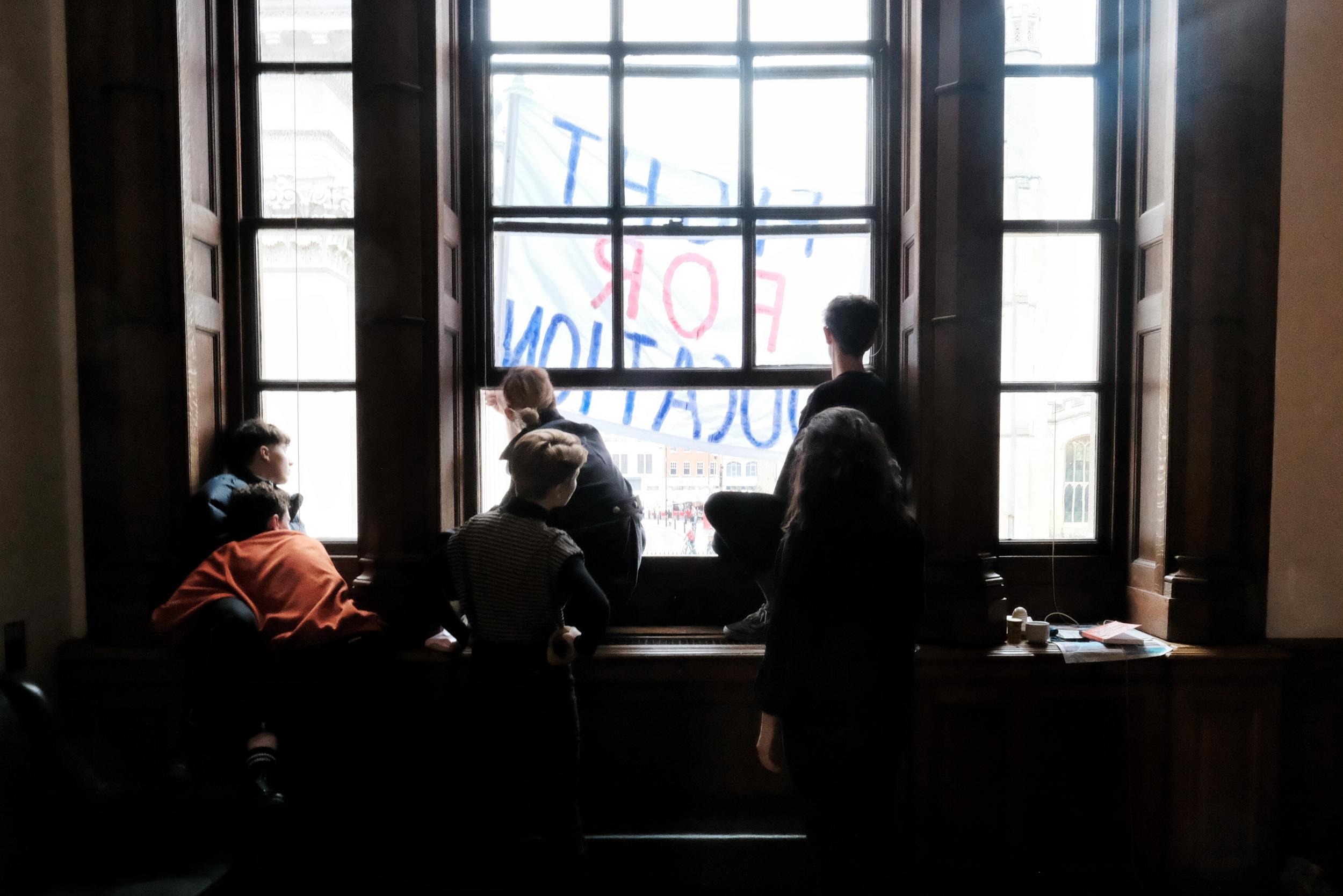 On the second day of the strikes, over forty students shut down Old Schools and Senate House with a “hard blockade” across all entrances