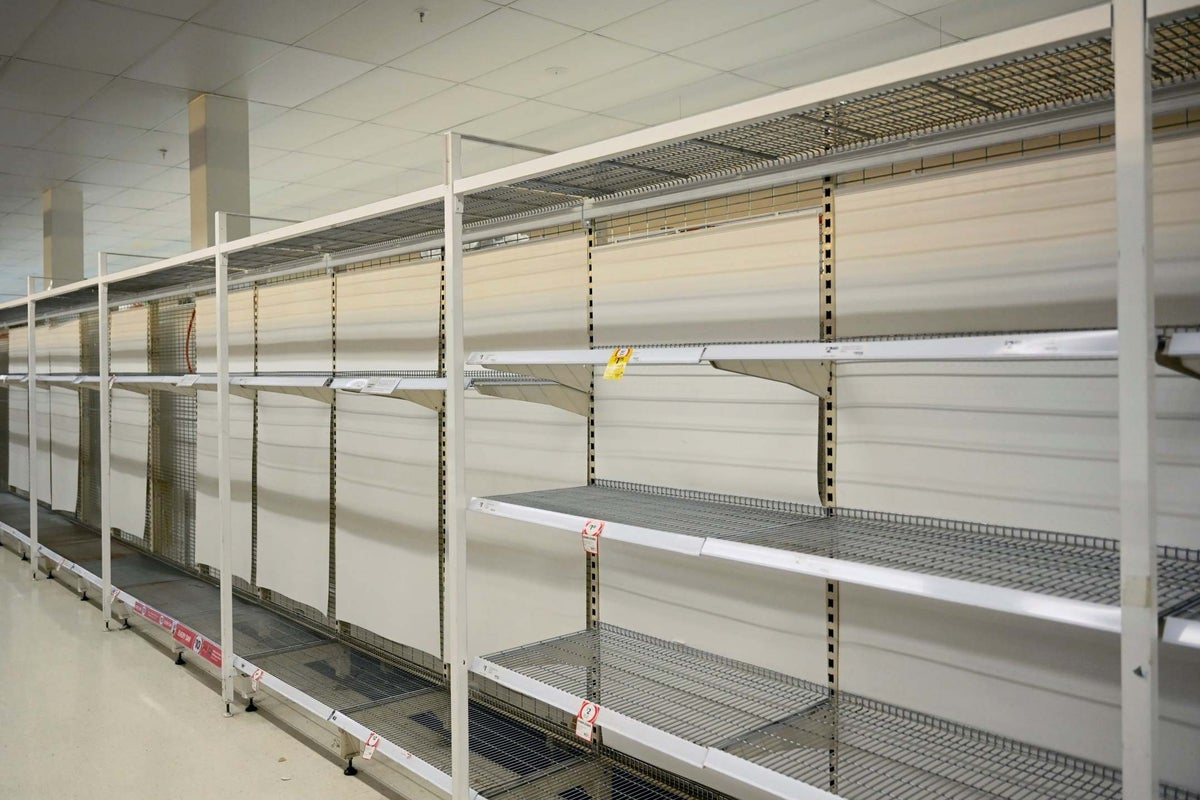Fight over toilet paper in Sydney supermarket leads to charges against ...