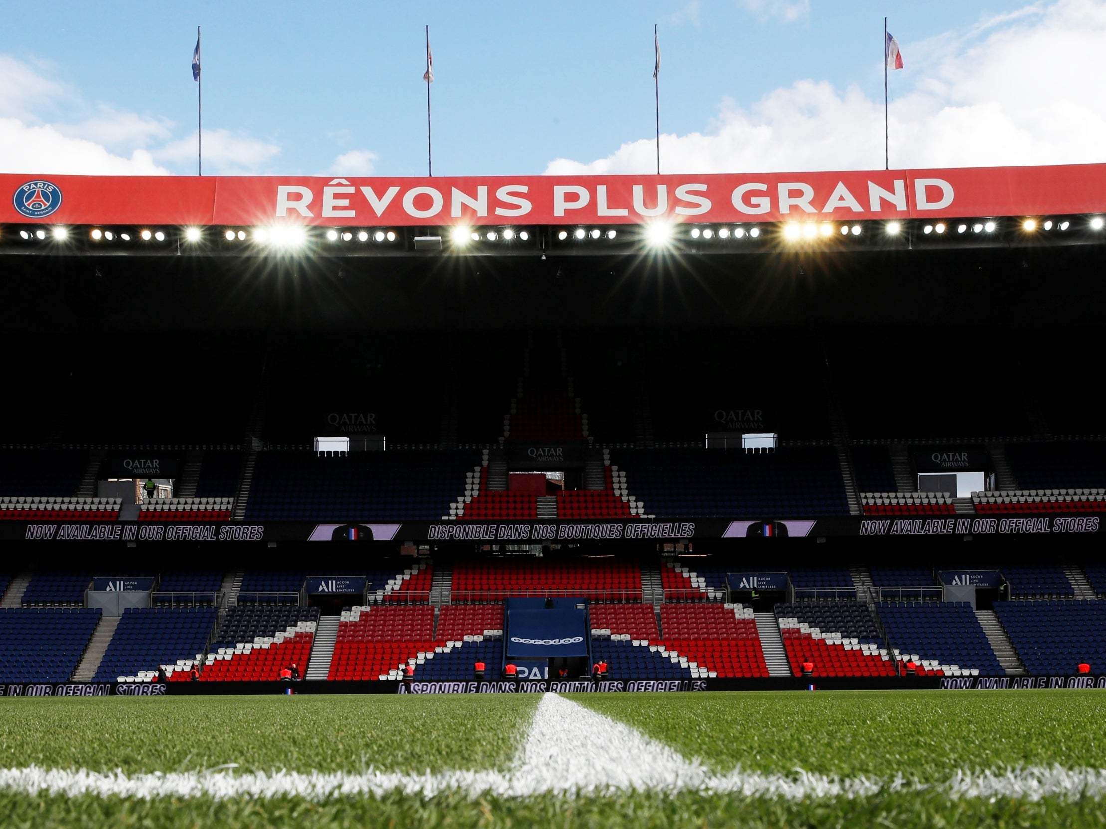 PSG vs Dortmund will be played behind closed doors