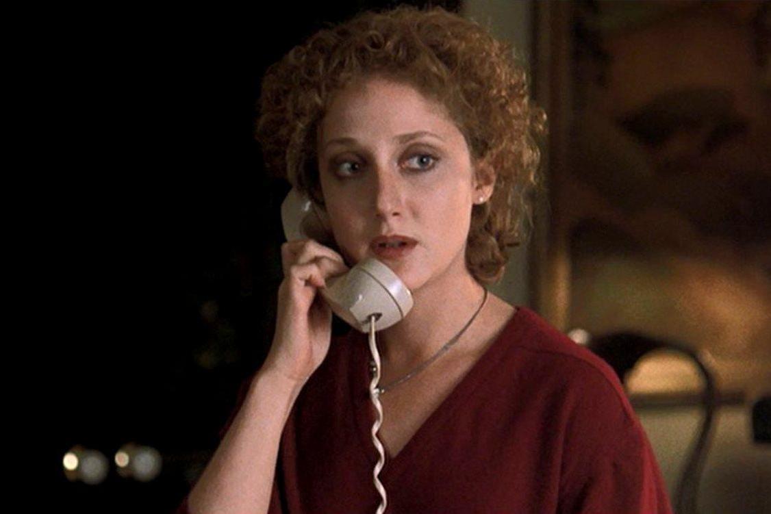 Short-distance call: Jill (Carol Kane) gets some bad news