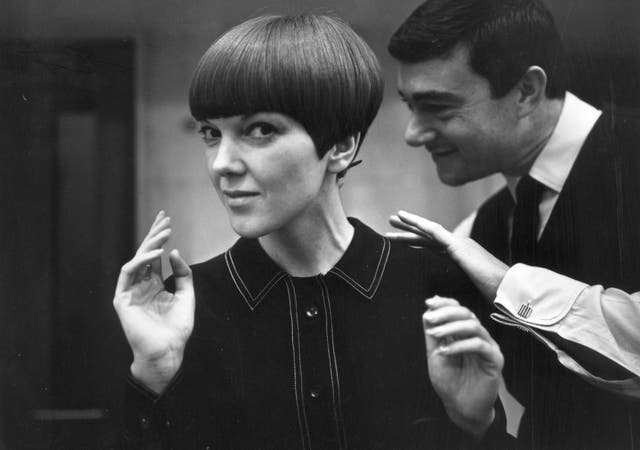 Mary Quant having her hair cut by another fashion icon, hairdresser Vidal Sassoon in 1964