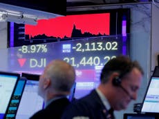 Stocks plummet and Dow has worst day since 1987