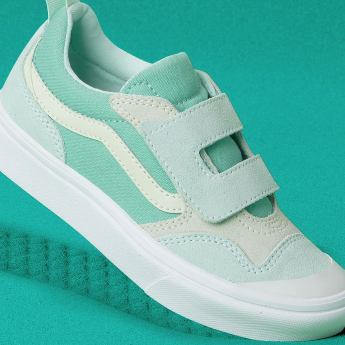 Show me 2025 vans tennis shoes