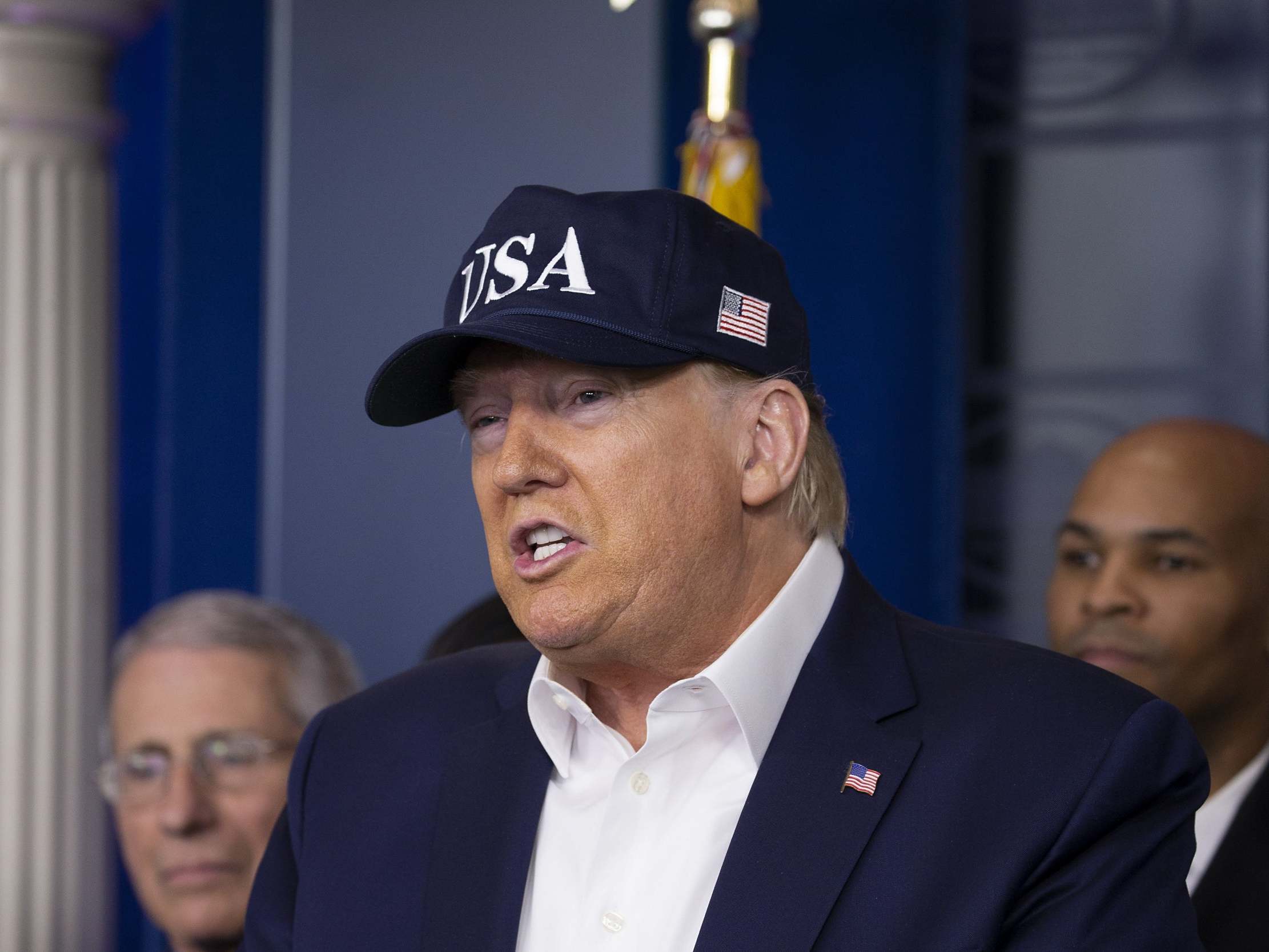 Coronavirus: Trump encourages Americans not to travel domestically unless they have to