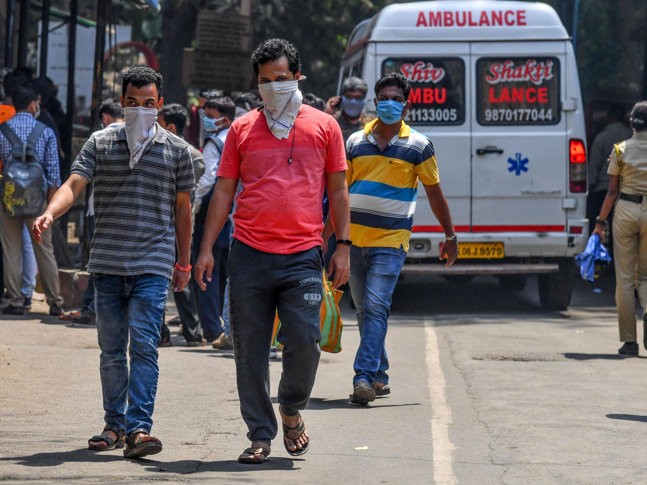 Coronavirus: India stamping hands of people in quarantine with isolation dates
