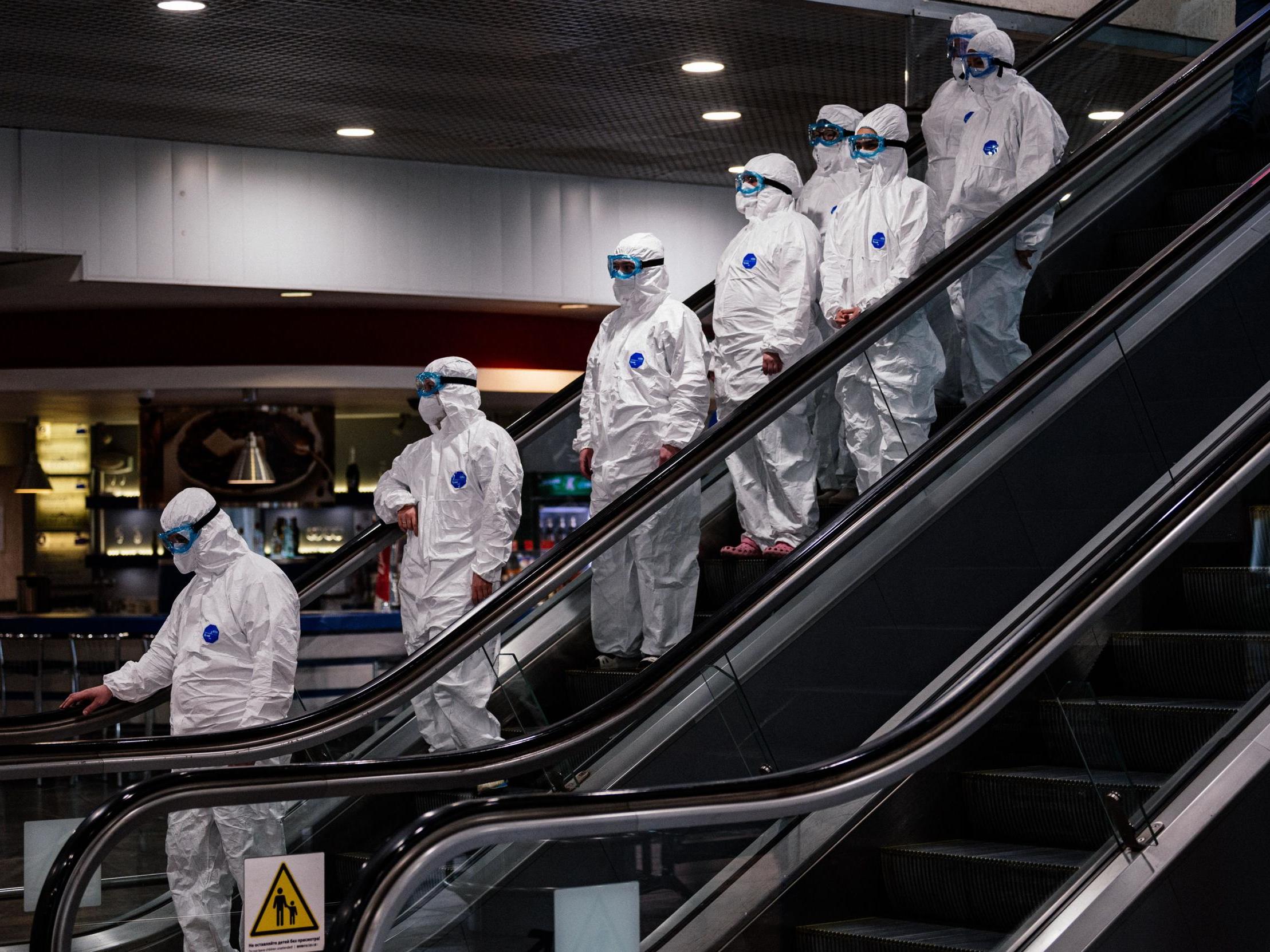 Coronavirus worldwide death toll tops 8,000