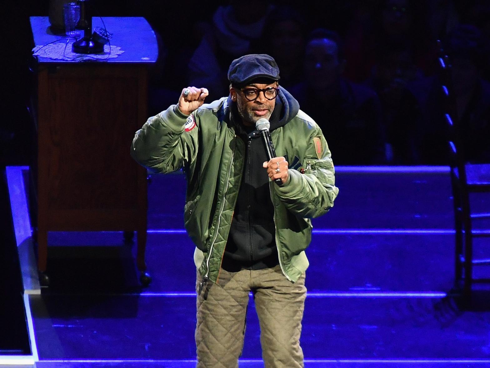 Spike Lee criticises Trump for &apos;putting Asian Americans in danger&apos;