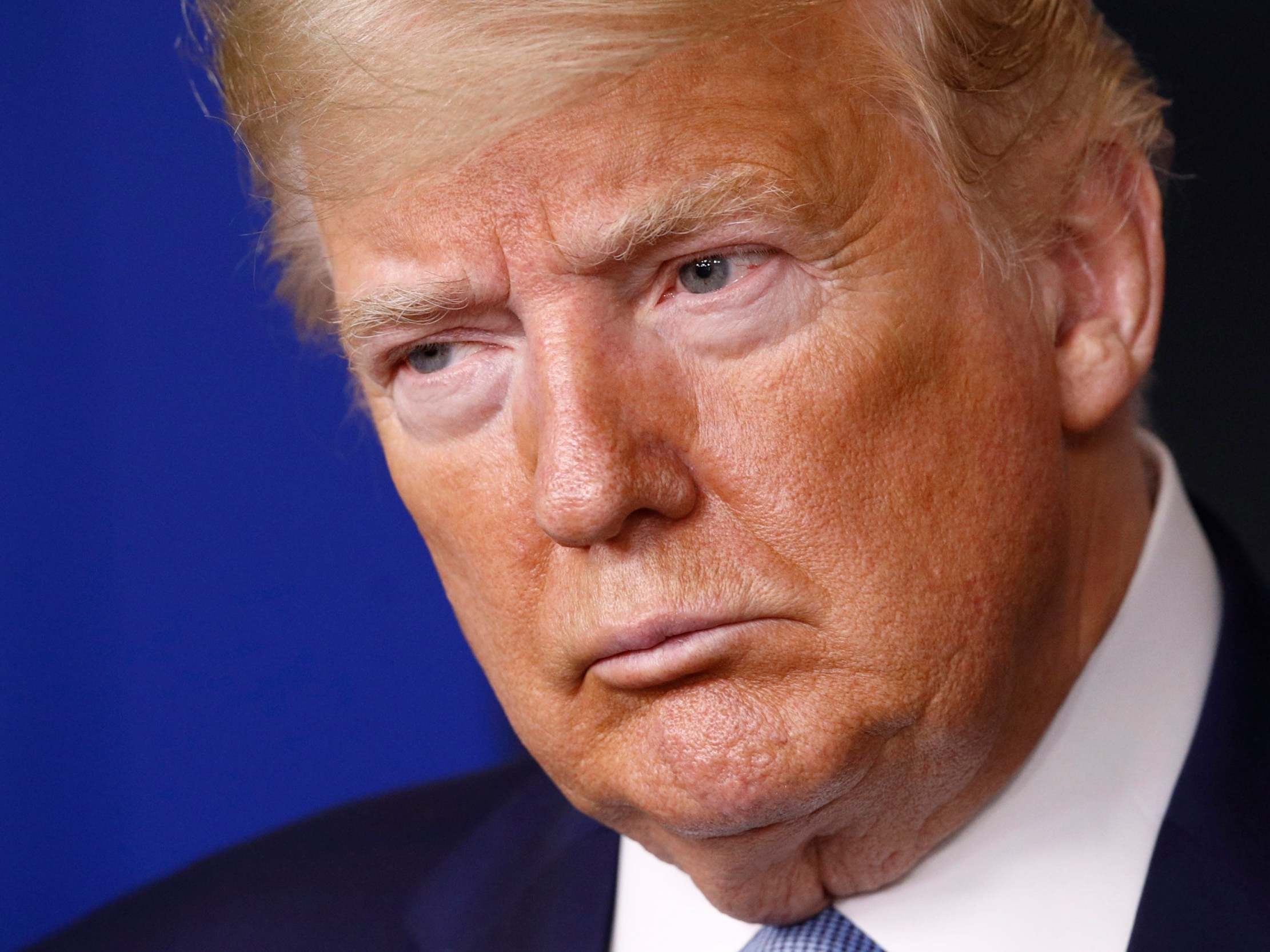 Trump news – live: Coronavirus stimulus package stalls as Democrats say it would become &apos;slush fund&apos; for president and tougher social distancing measures threatened