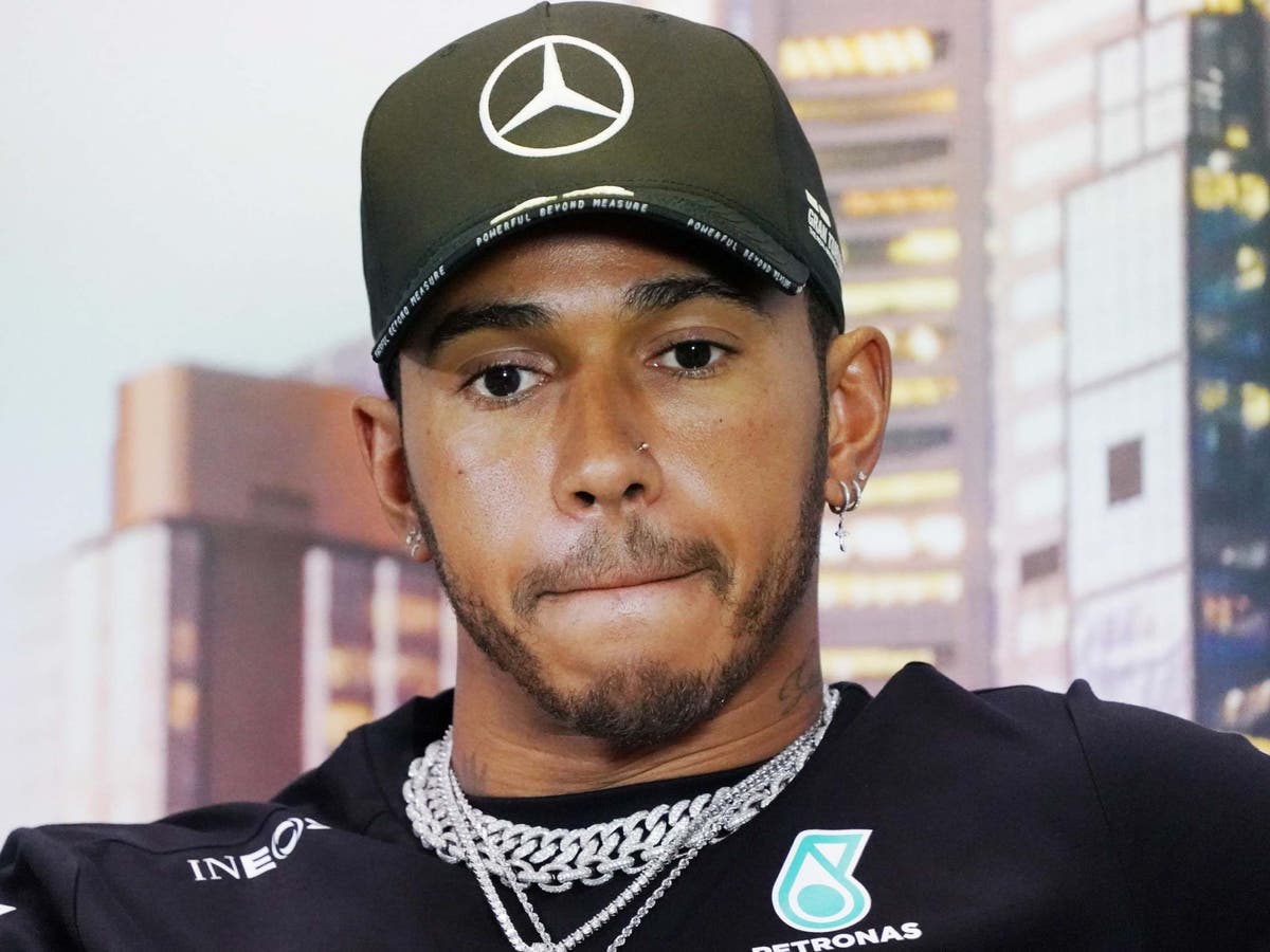 Lewis Hamilton responds to speculation over Ferrari move | The ...