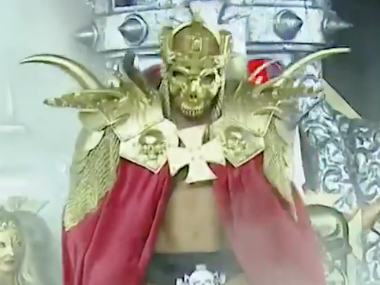 Triple H wore a similar costume to Deontay Wilder at Wrestlemania