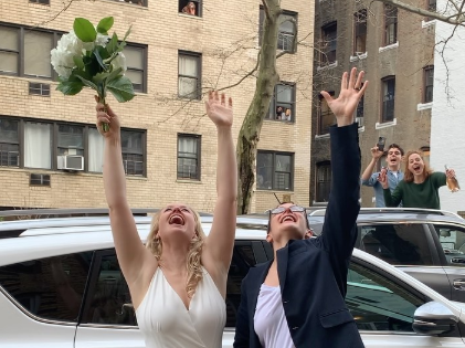 Coronavirus Couple Get Married On New York Street During Pandemic   Wedding 