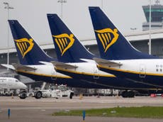 Ryanair announces €1bn profit but forecasts deep losses