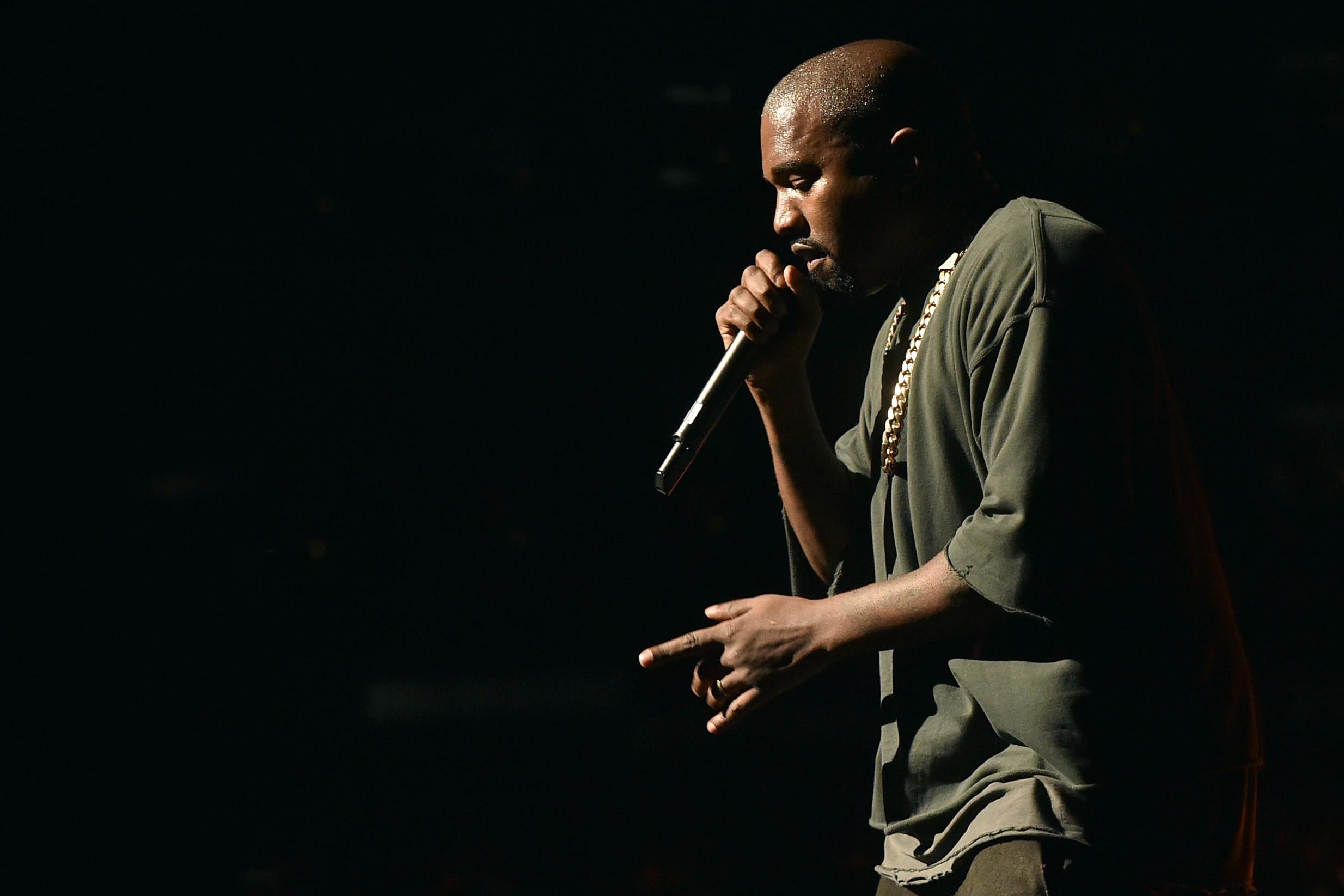 Kanye West&apos;s former bodyguard claims rapper &apos;ranted&apos; at him over which lift button to press