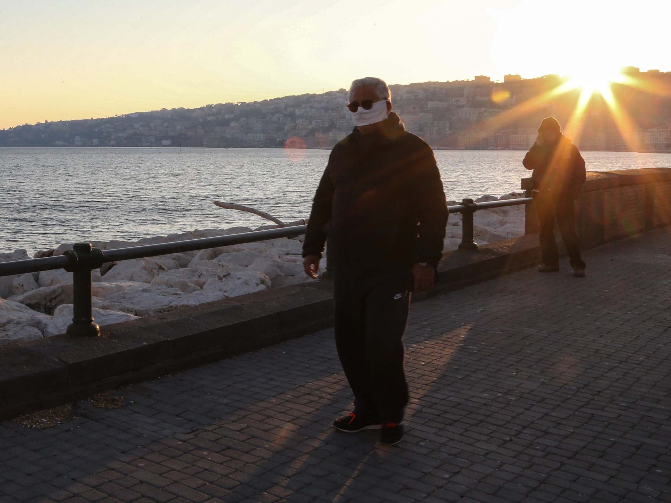 Coronavirus: Warmer weather may slow spread of disease, studies suggest