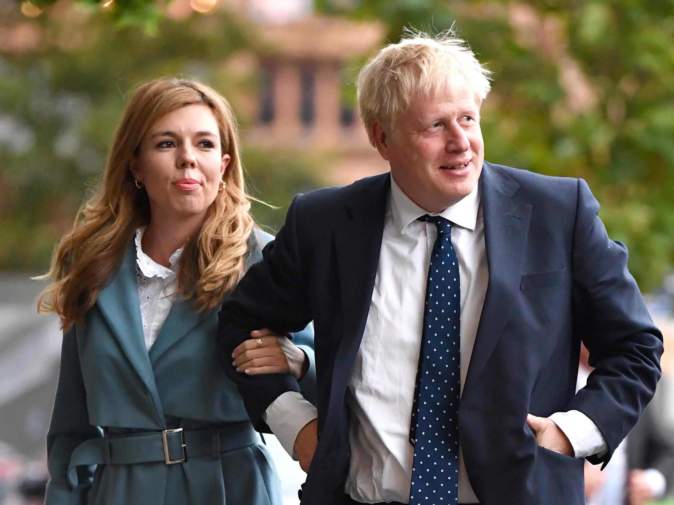Boris Johnson coronavirus: Downing Street confirms Carrie Symonds is not self-isolating with prime minister