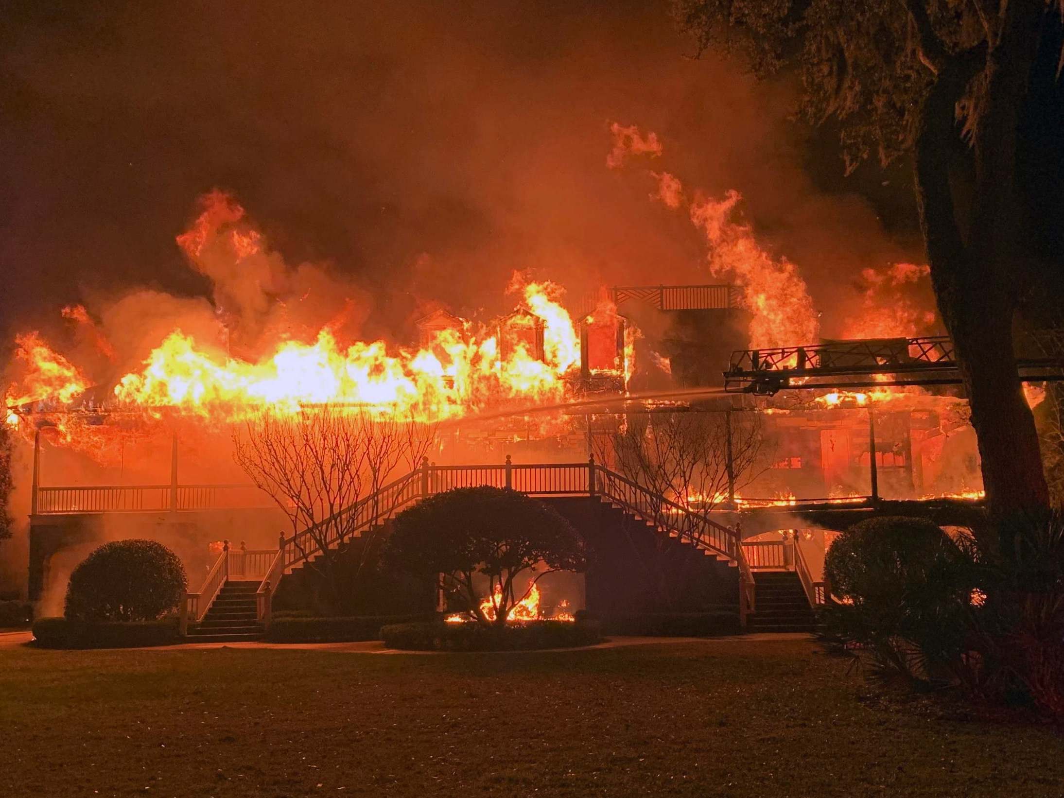 The home of Davis Love III burnt down in the early hours of Friday morning