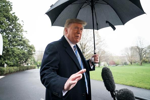 Coronavirus: Trump considers imposing New York quarantine after explosion in cases