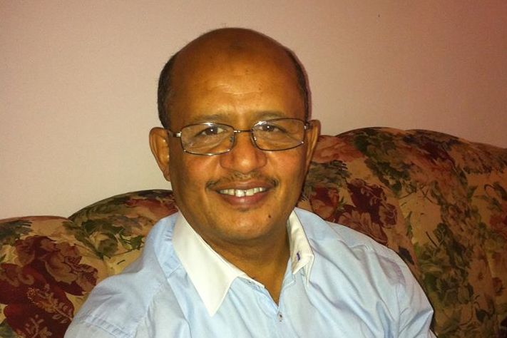 'Hero' doctor becomes first working NHS surgeon to die from coronavirus in UK