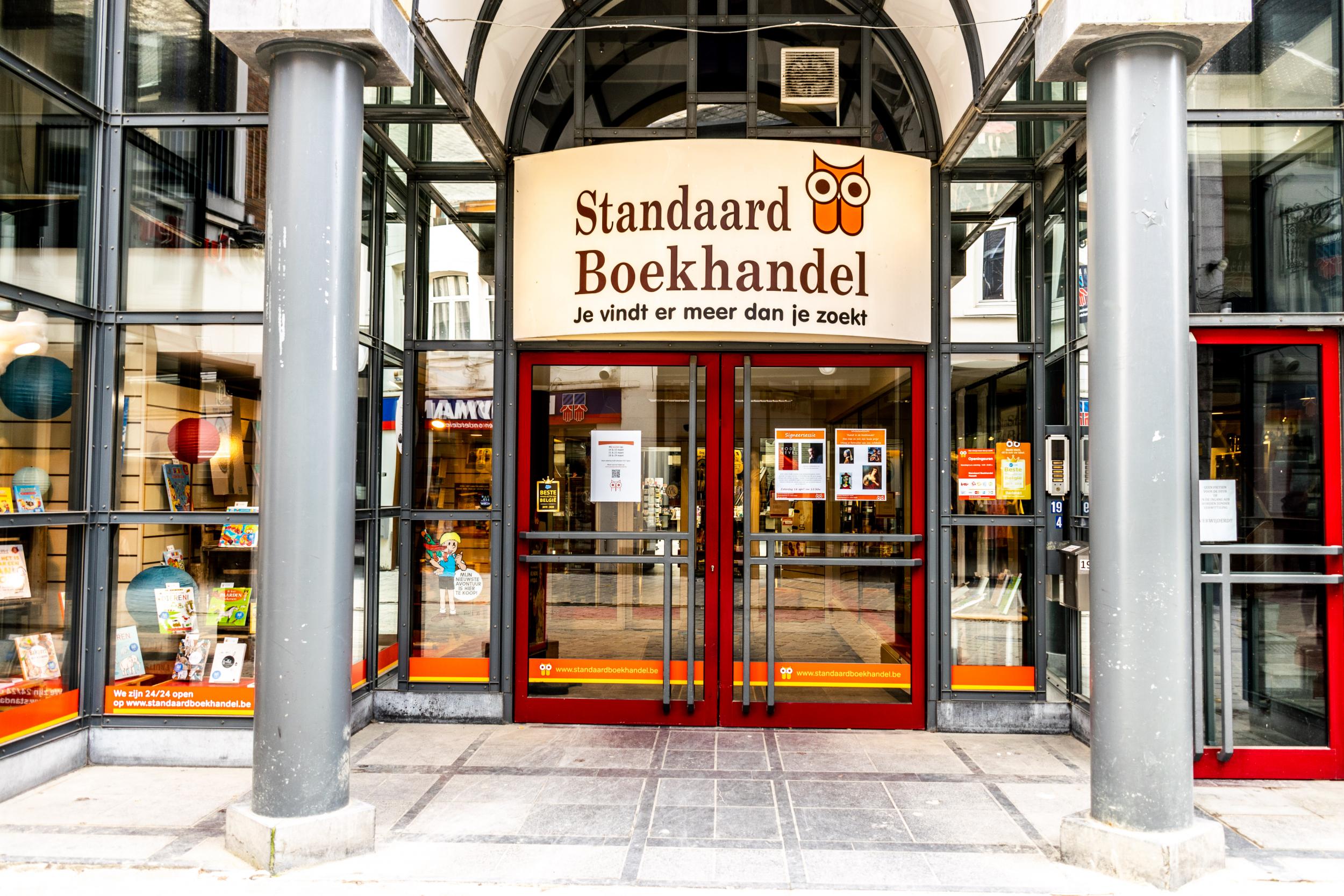 A closed book shop in Hasselt, Belgium, on 14 March 2020.