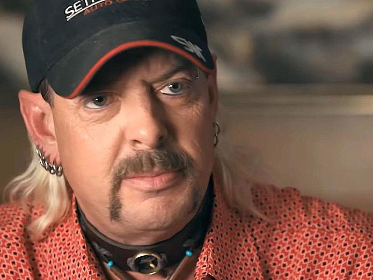 Tiger King Director Says Joe Exotic Is Categorically A Racist The Independent The Independent