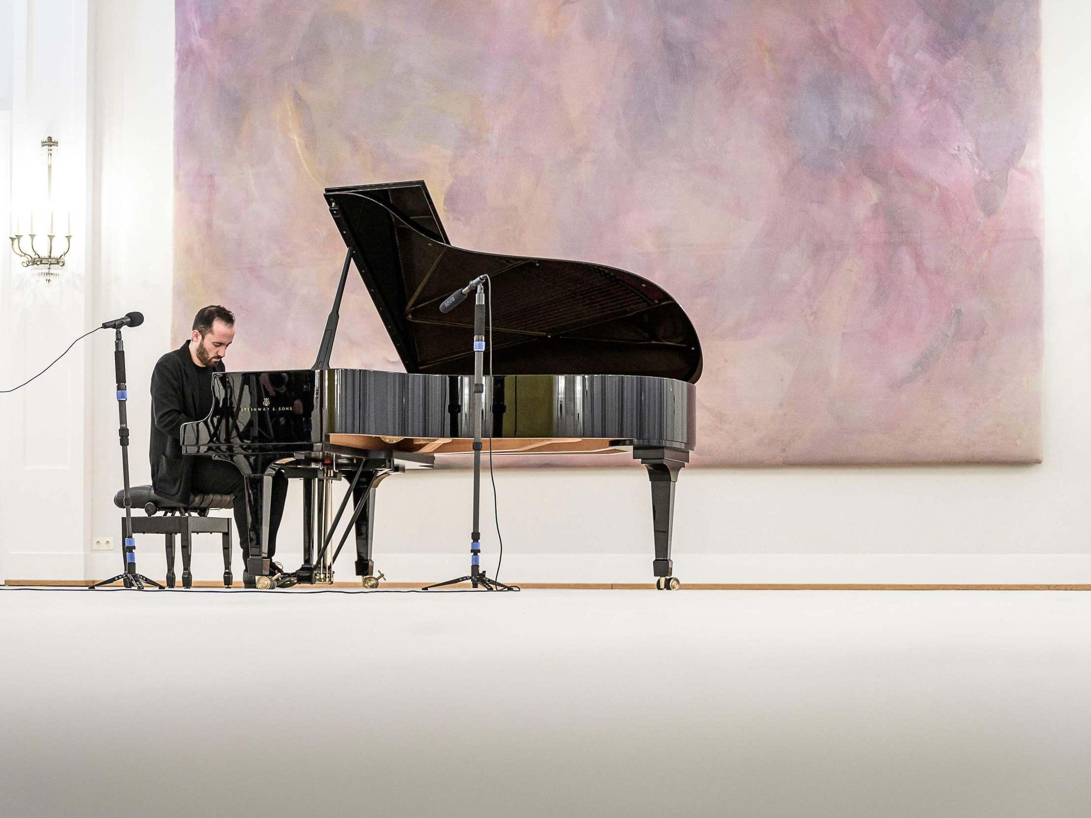 Solo artist: pianist Igor Levit streams from the Schloss Bellevue Presidential Palace, Berlin