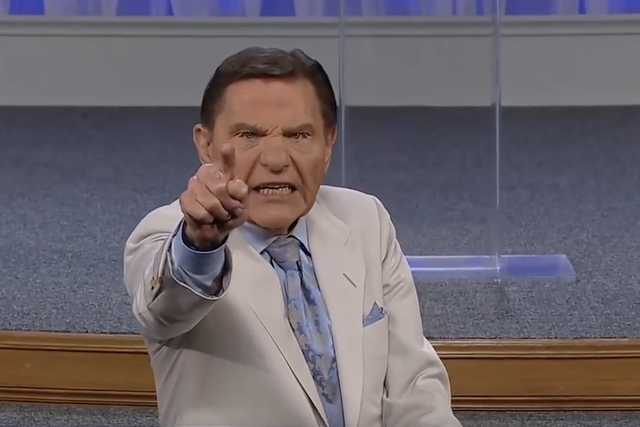 Pastor Kenneth Copeland prayed to 'blow the wind of God' at coronavirus during the televangelist's sermon.