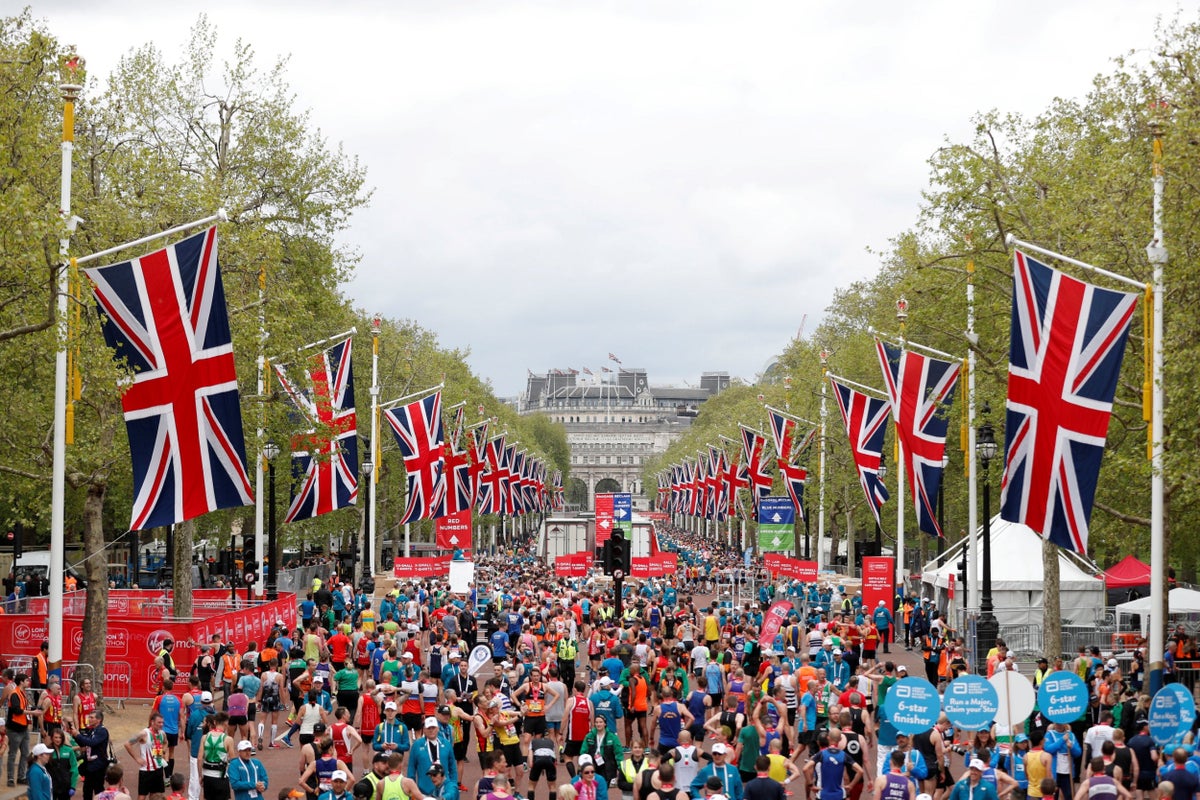 London Marathon 2020 Will Be For Elite Runners Only As Organisers Abandon Mass Participation Plans The Independent The Independent