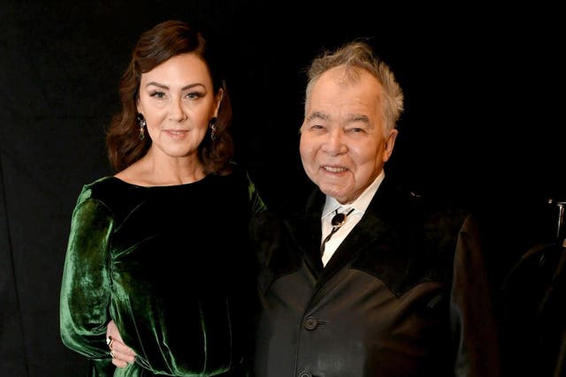 Fiona Whelan Prine and John Prine at the Grammys on 26 January 2020 in Los Angeles, California.