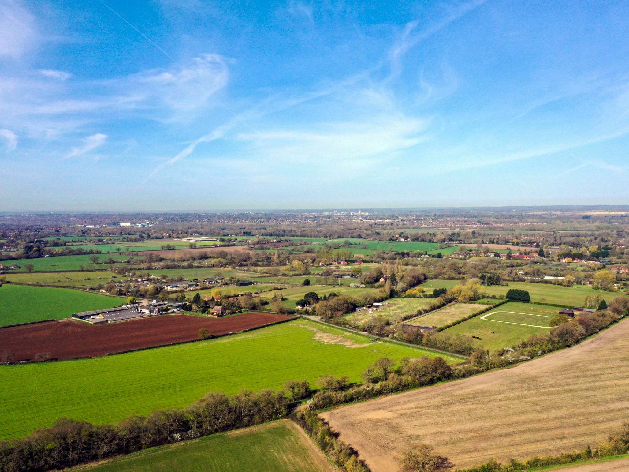 UK weather: Easter weekend to see mini heatwave of up to 24C